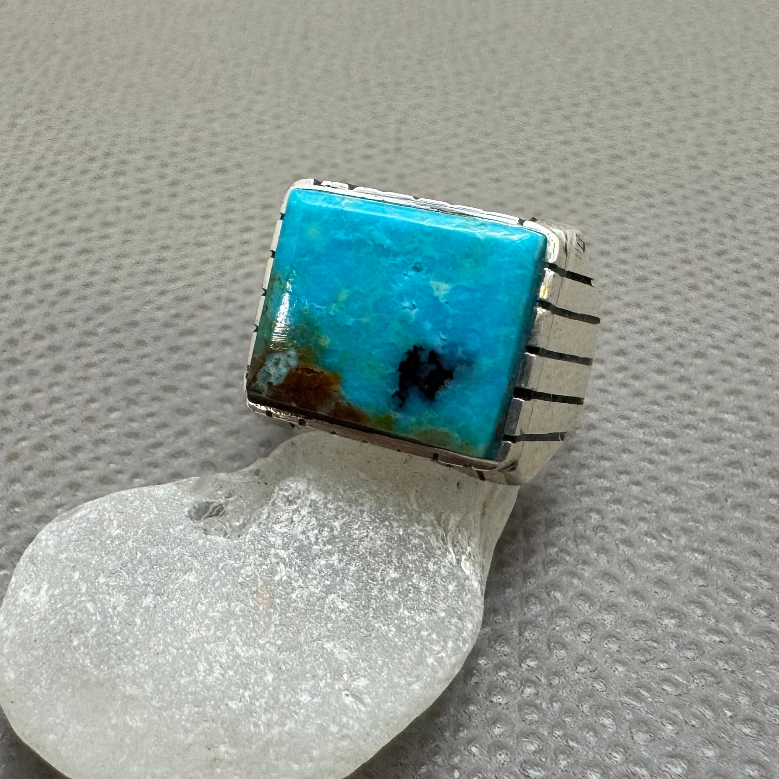 NAVAJO(ナバホ）族 Trevor Jack作 キングマンターコイズリング 16号