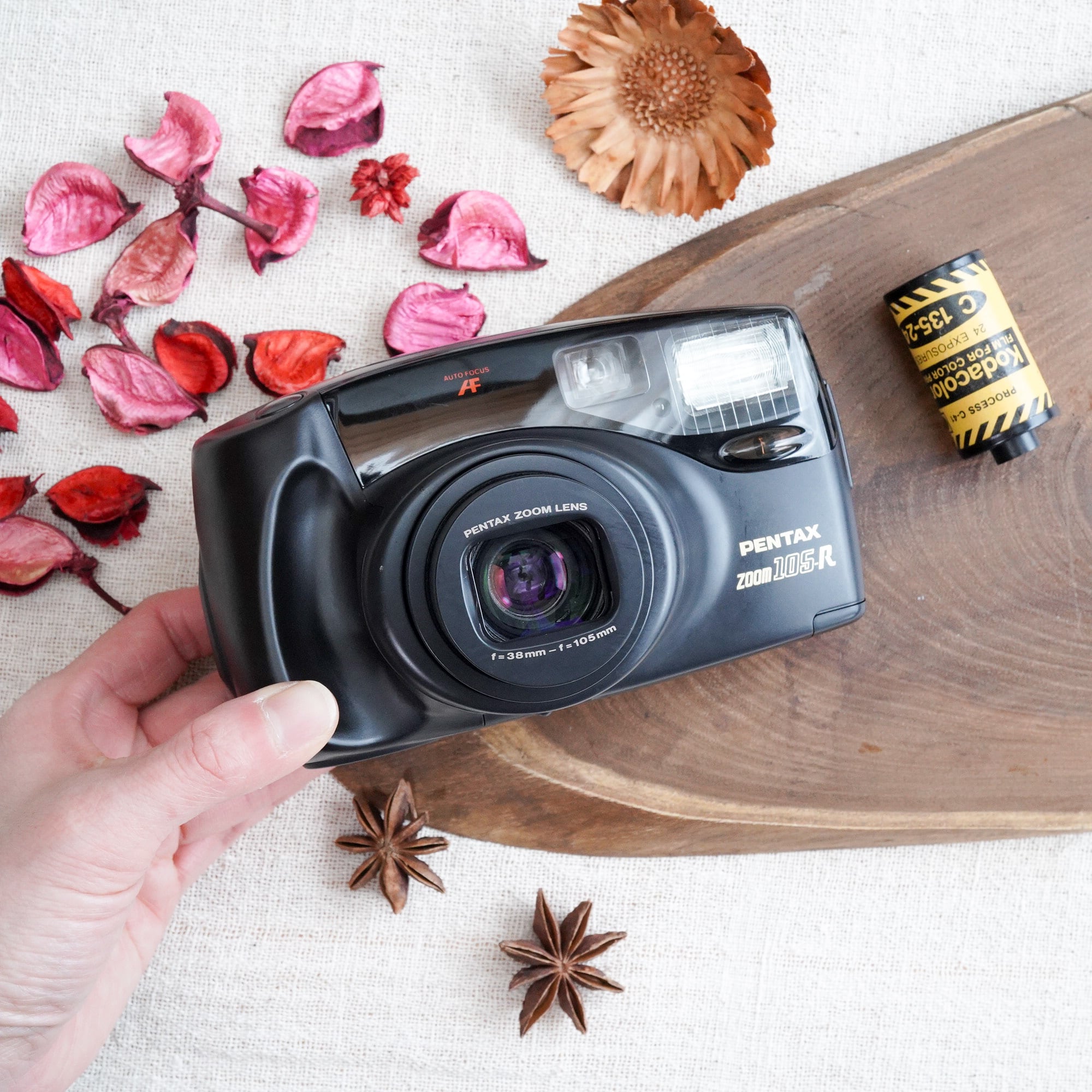 Pentax】zoom 105-R レトロデザインで高機能 | Macha Cameras