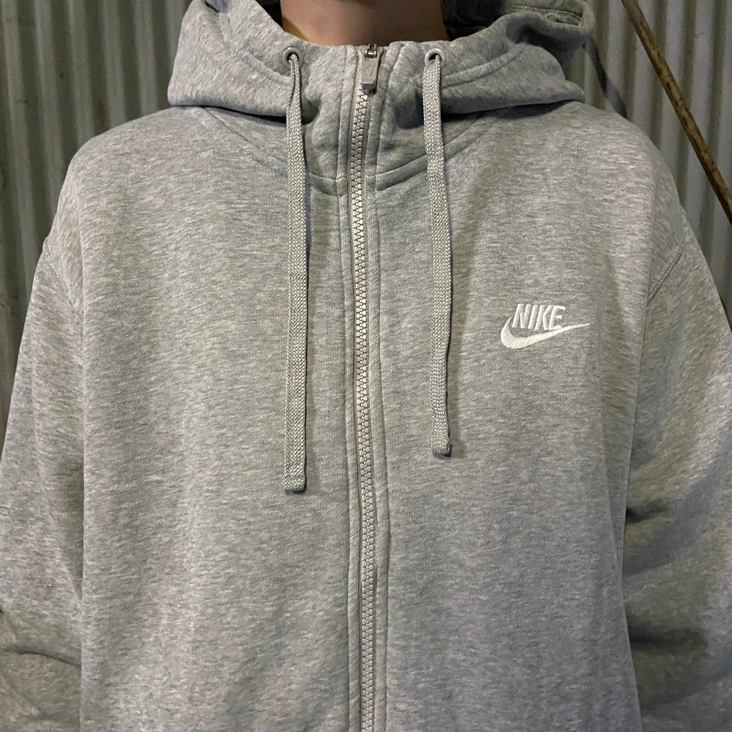 NIKE ナイキ スウォッシュ ワンポイントロゴ刺繍 フルジップパーカー 