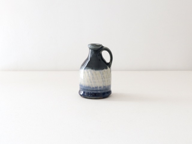 蓮見かおり　一輪挿し