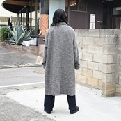 ジャカードツイード生地を使用したハンティングオーバーコート