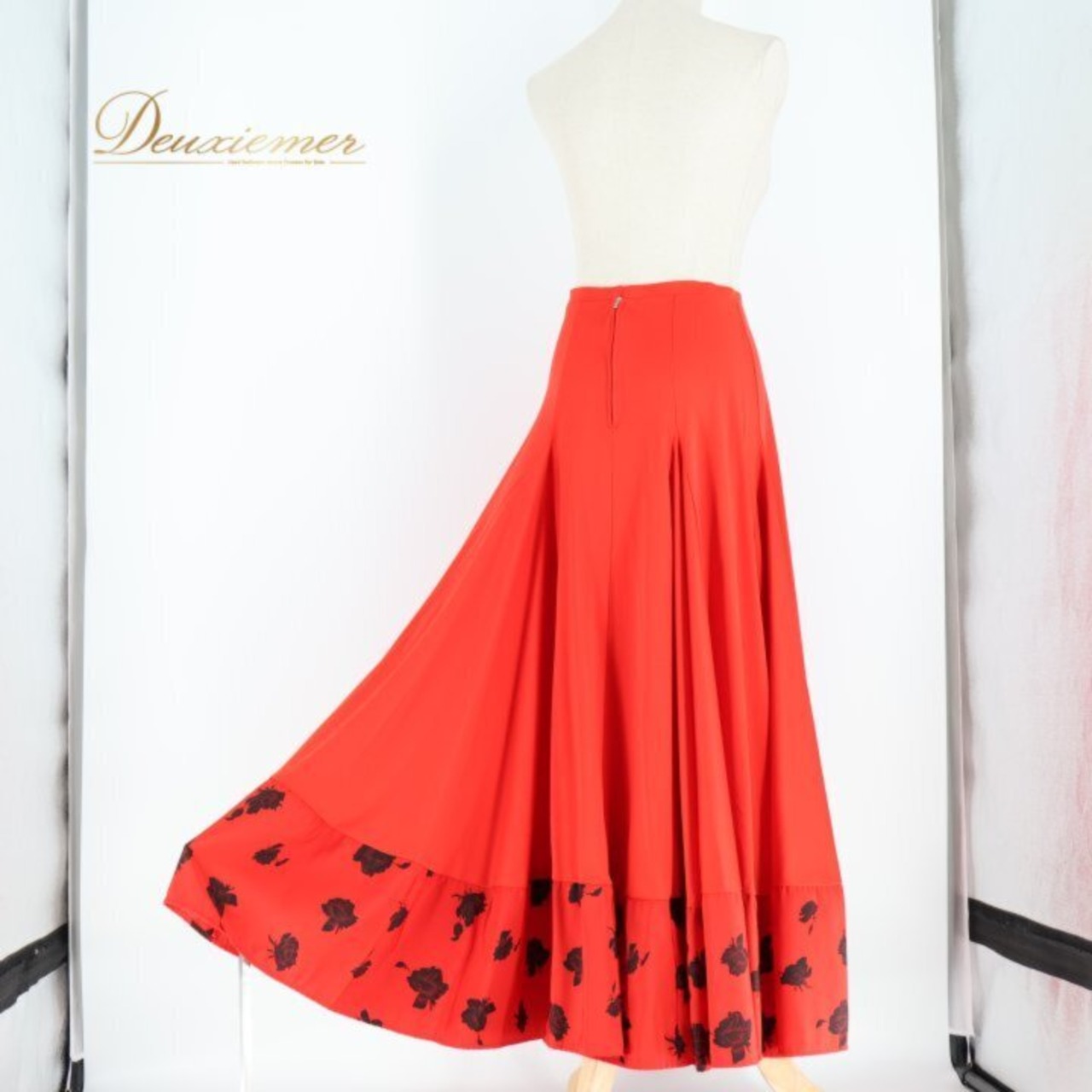 フラメンコ 衣装 ファルダ スカート ブラック系 レッド系 赤 黒 花柄 無地 レッスン 練習着 ダンス パーティ 発表会 ペチコート 花柄デザイン 発表会用 ダンス衣装 おしゃれ かわいい