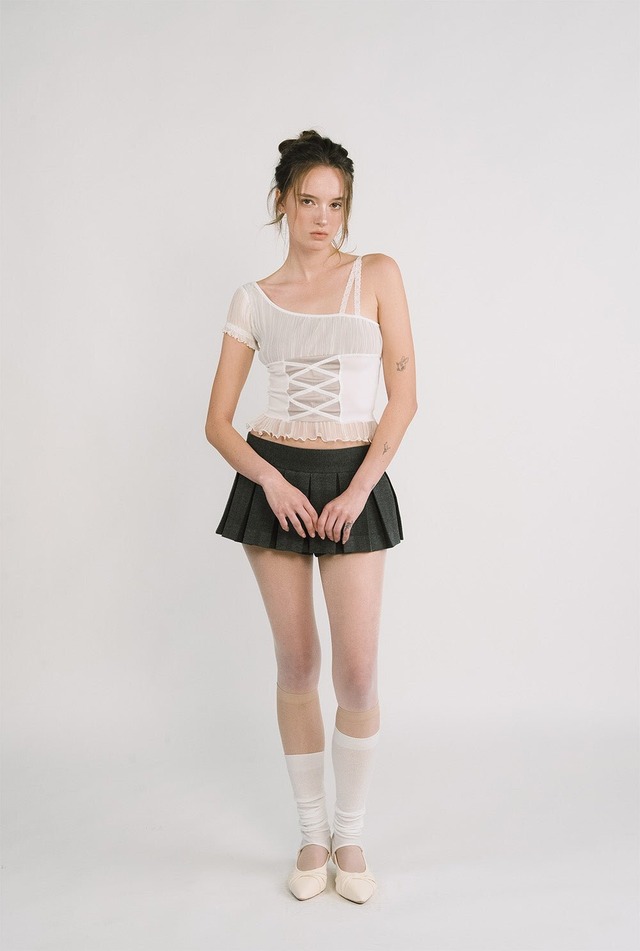 [threetimes] Dove top (white) 正規品 韓国ブランド 韓国通販 韓国代行 韓国ファッション スリータイムズ three times 日本 店舗