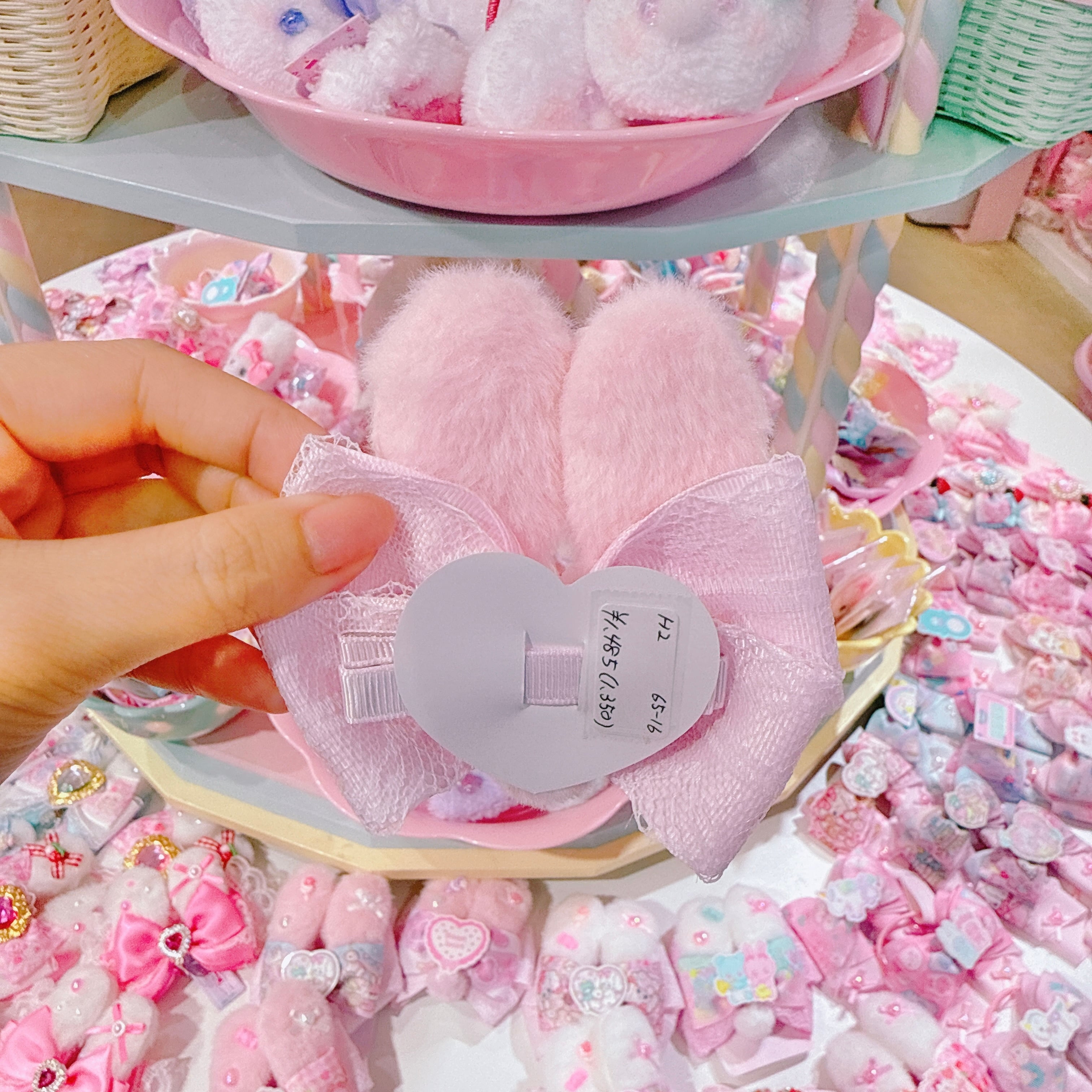 【H2】65-16ヘアクリップ