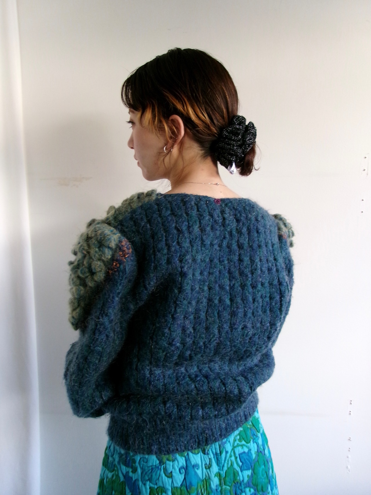 Design puff sleeve knit