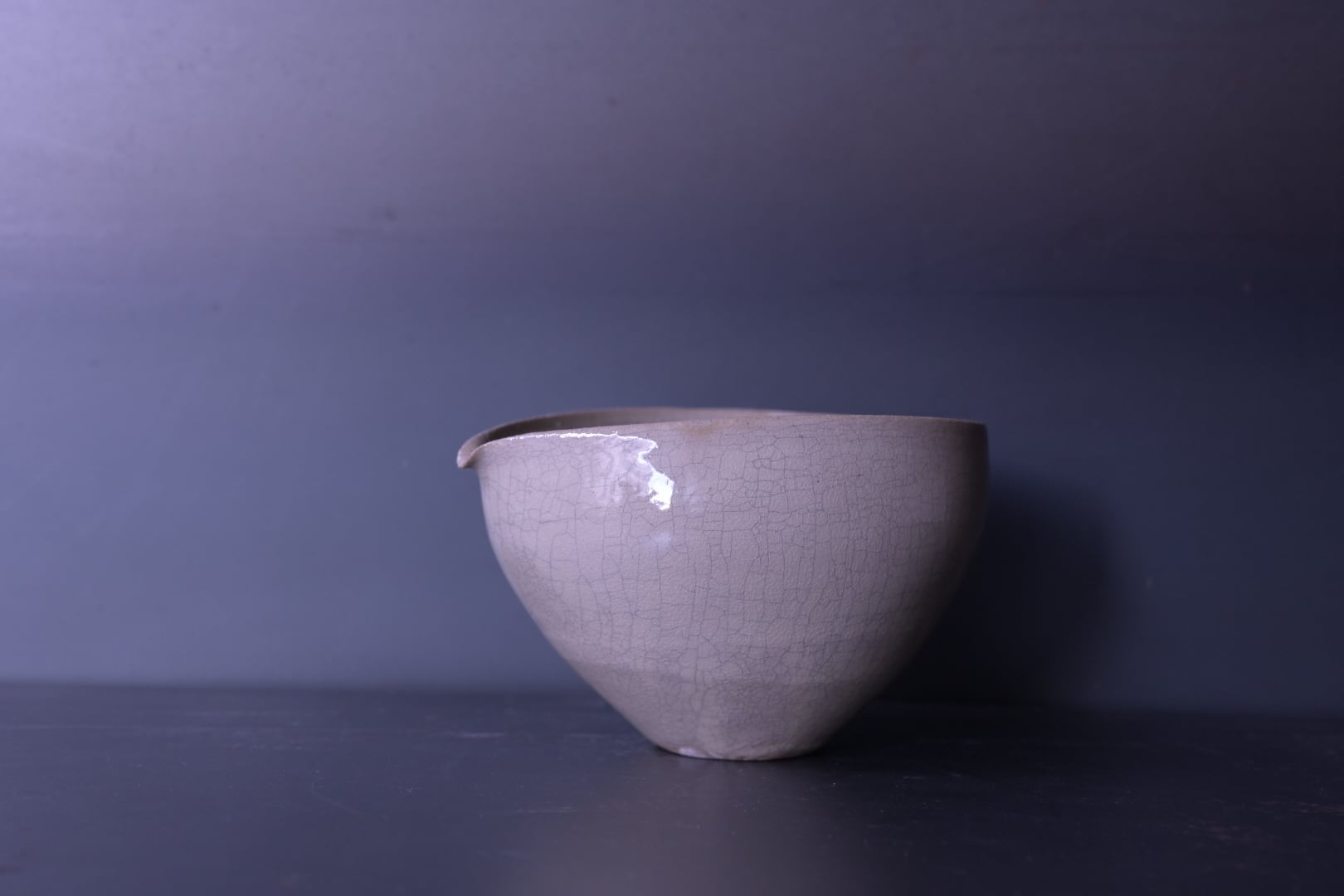 荒賀文成 粉引ヒビ粉引片口