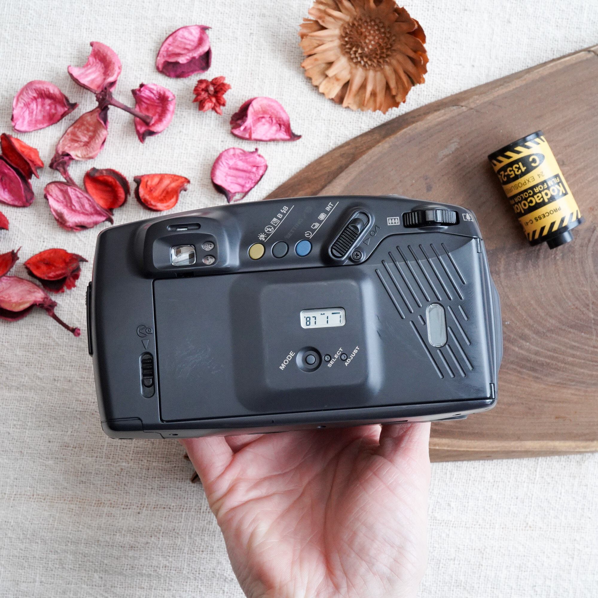 Pentax】zoom 105-R レトロデザインで高機能 | Macha Cameras