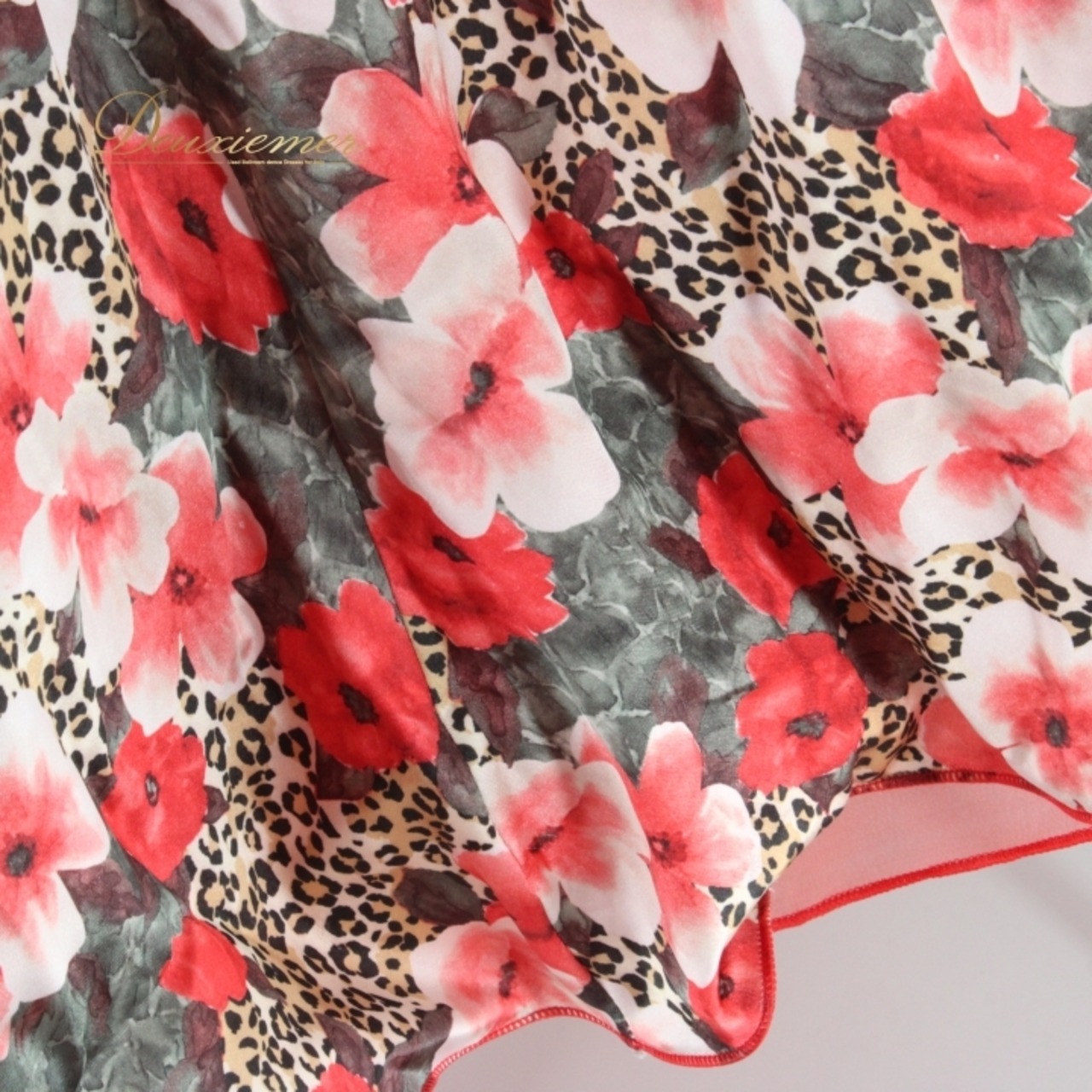 社交ダンス 衣装 スタンダード 上下セット ツーピース レッスンウェア パーティ衣装 赤 黒 ICHIOKU イチオク ブラック系 レッド系 花柄 シック デザイン 二重スカート ボリューム 優雅 動き ヒョウ柄 伸縮性 ウエストゴム パーティー ダンスウェア フラワープリント レディース おしゃれ 華やか 上品 体型カバー 競技用 かわいい