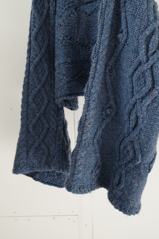 daughter/winter theme knit cardigan