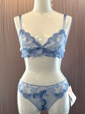 ドレッシングフローラル 三角ブラジャー  リズシャルメル