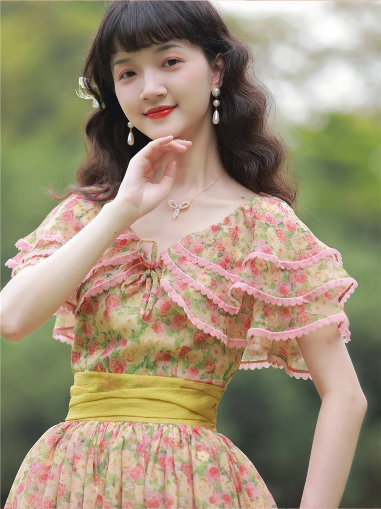 【0061】Vintage Flower Organza Short Sleeve Dress