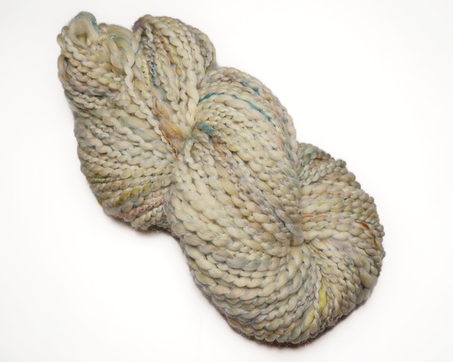 Wave yarn　-No.8 / 約165g-