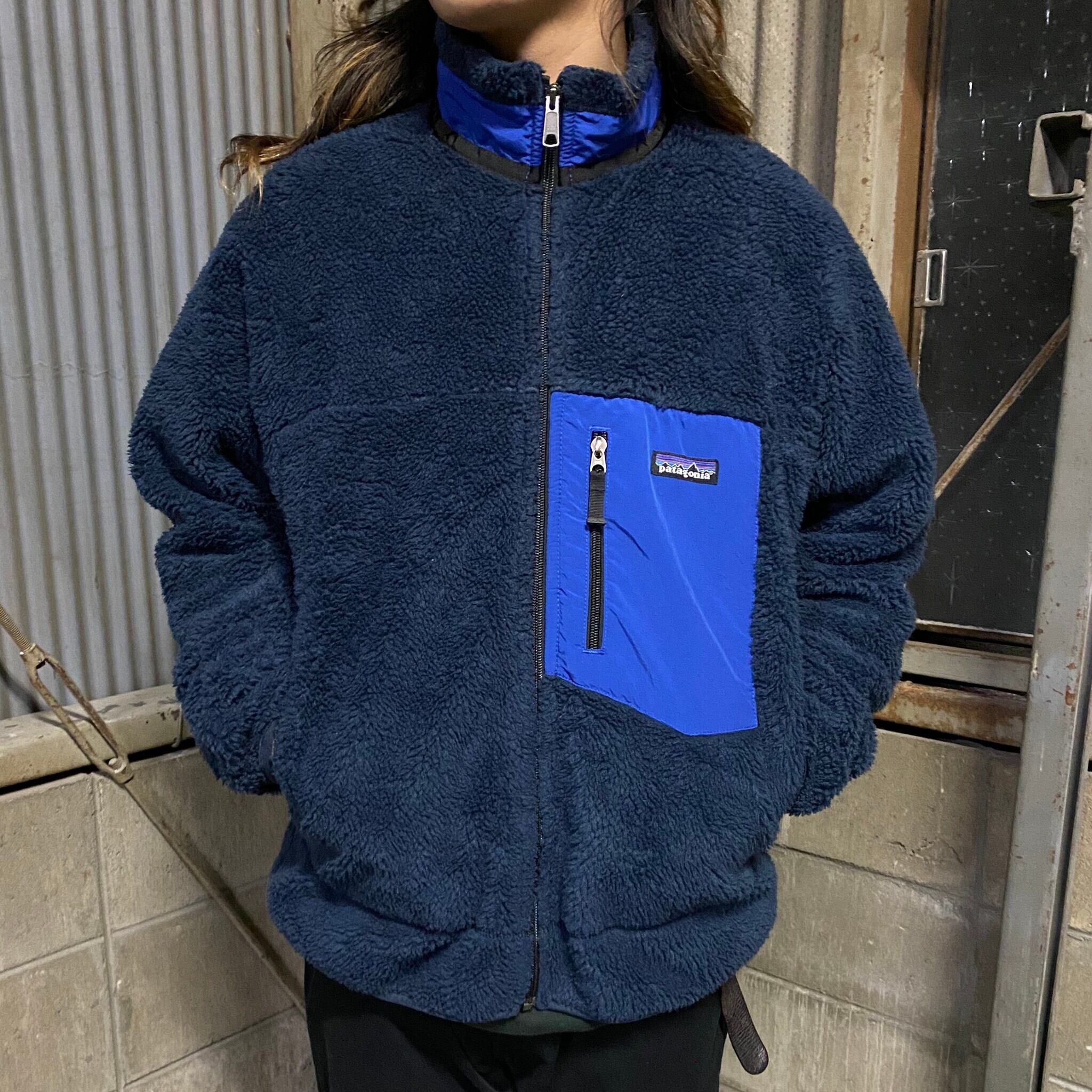 08年製 patagonia パタゴニア クラシック レトロX フリースジャケットメンズM 古着 23055F8 ネイビー×ブルー 紺色 青色  【アウトドアジャケット】 | cave 古着屋【公式】古着通販サイト