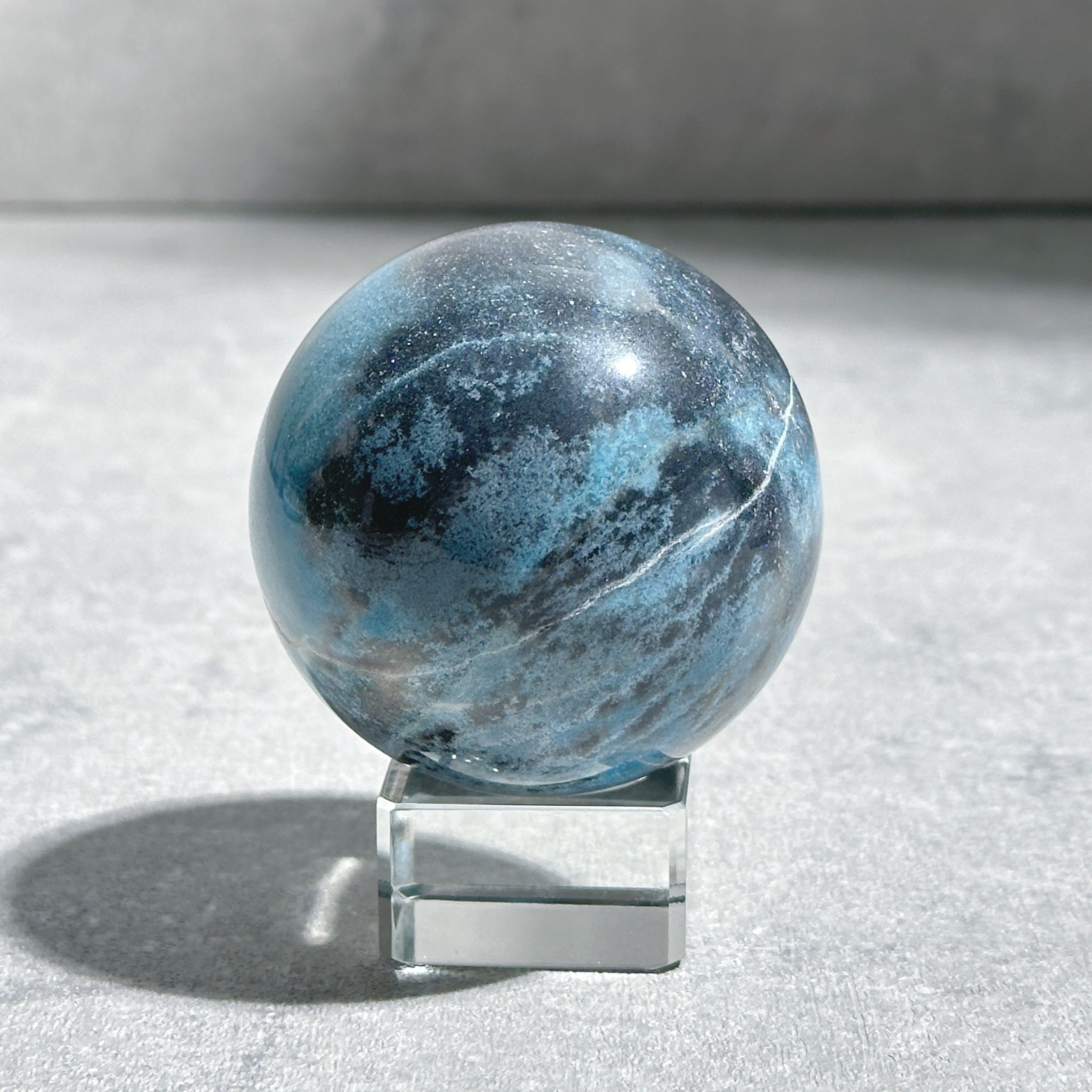 トロレアイト スフィア トロレアイトインクォーツ トロレアイトインクォーツ（トロール石）スフィア（丸玉）06