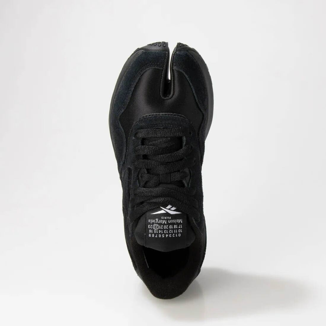 【Maison Margiela × Reebok】THE CLASSIC LEATHER TABI NYLON（BLACK） | AYIN