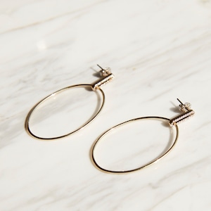 nim-32 Pierced earring