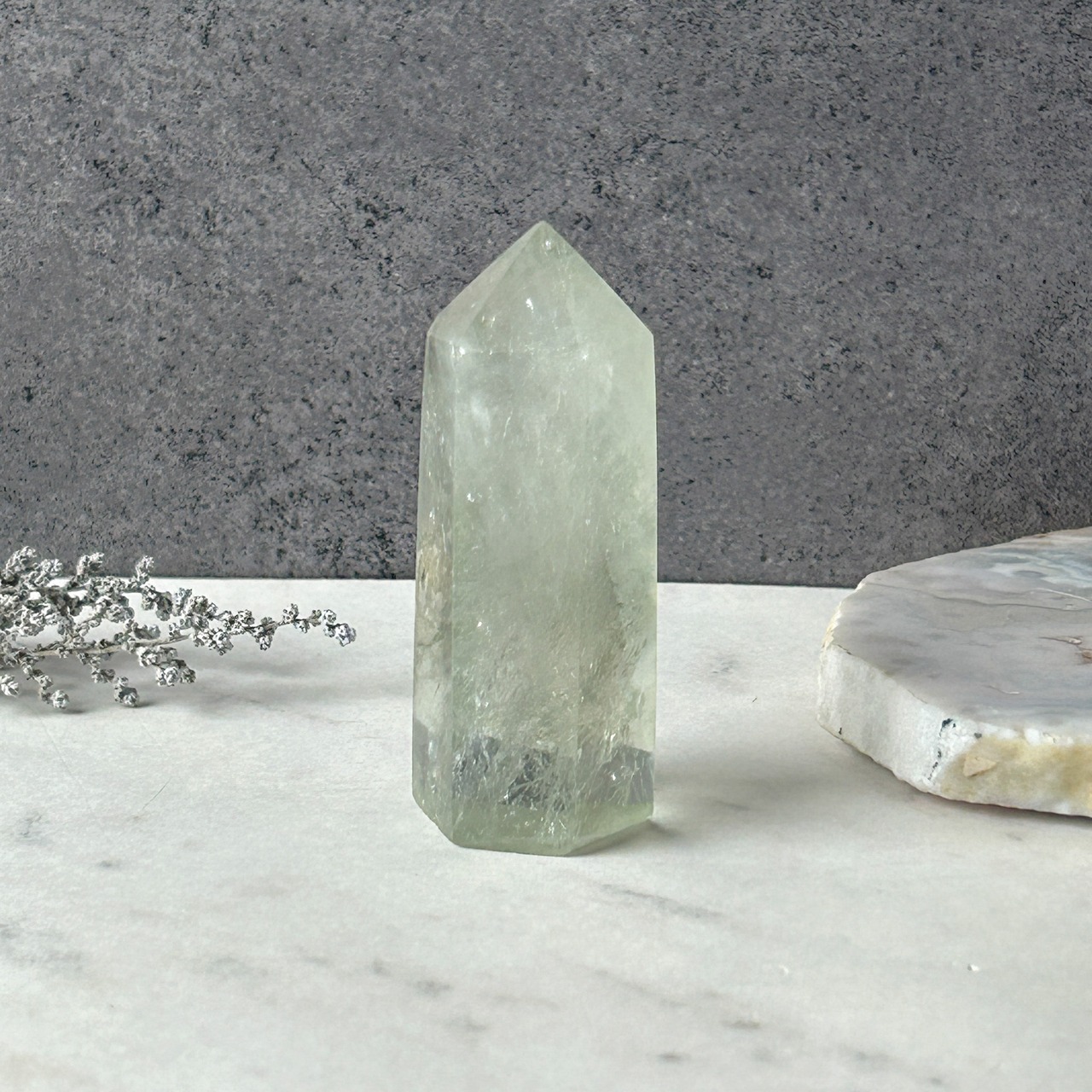 プラシオライトタワー(グリーンアメジスト)