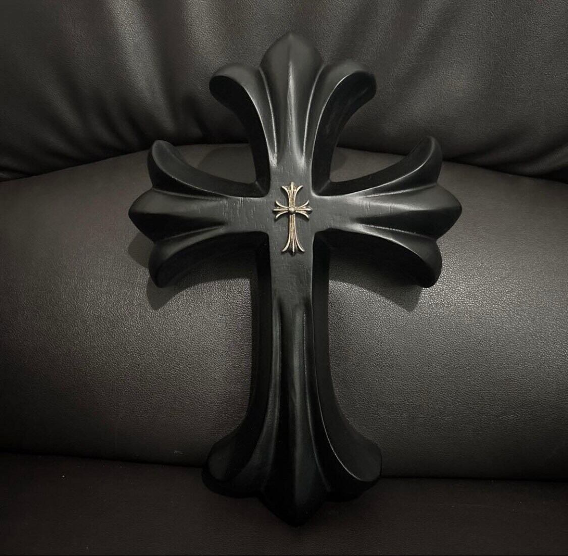 CHROME HEARTS クロムハーツ 木製 ウォールクロス ブラック ウッド 壁掛け装飾 インテリア