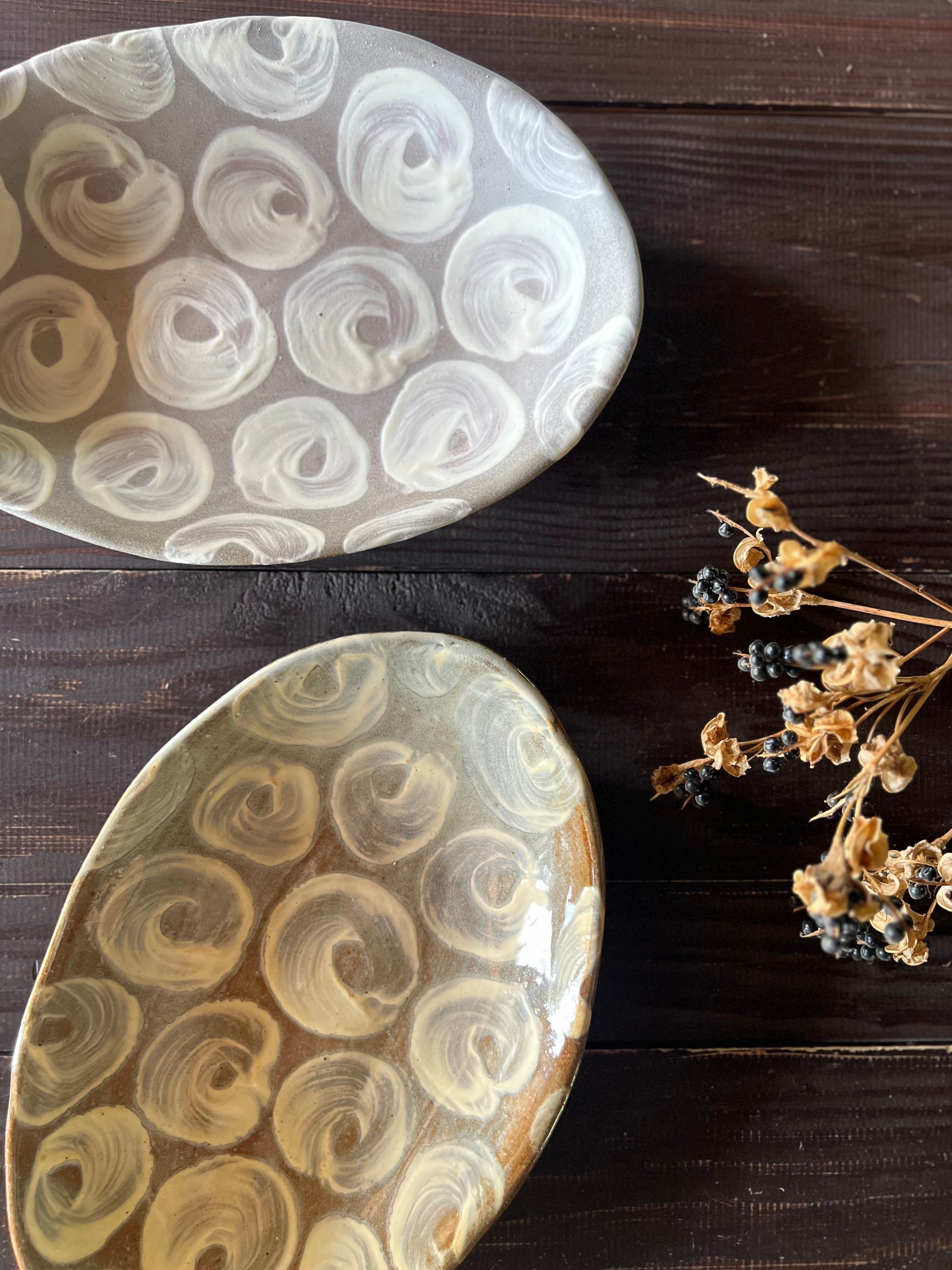 くるみ型楕円皿＊まるまる＊ツヤ | 翁明窯元