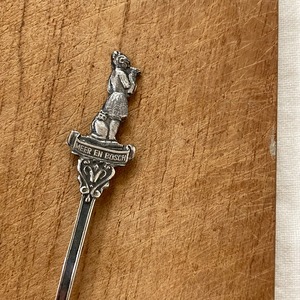 ネコと人のティースプーン