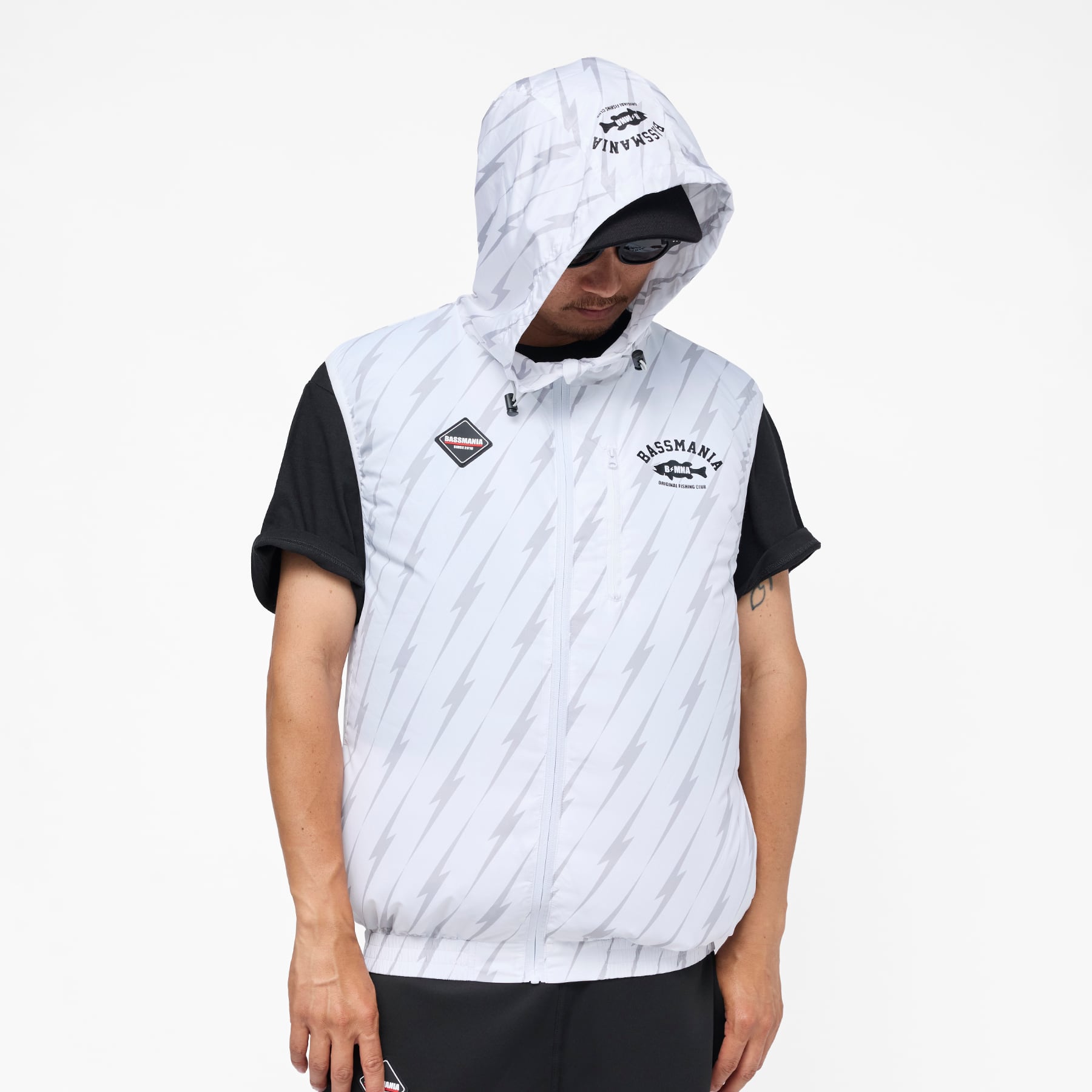 【BASSMANIA】Thunder design 空調ベスト［WHT］ Thunder design 空調ベスト［WHT］［LIMITED］ | bassmania.jp