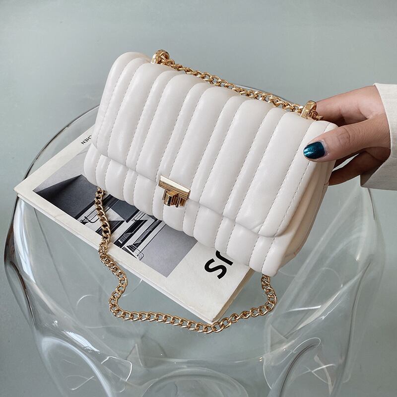 チェーン レッド スクウェア 手作りハンドバック81073927091