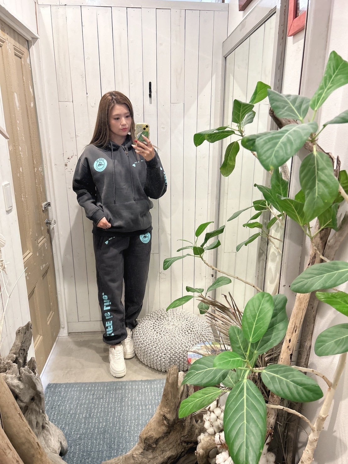LIFEis 7th anniversary 裏起毛sportsセットアップ ￥19,800(￥21,780)