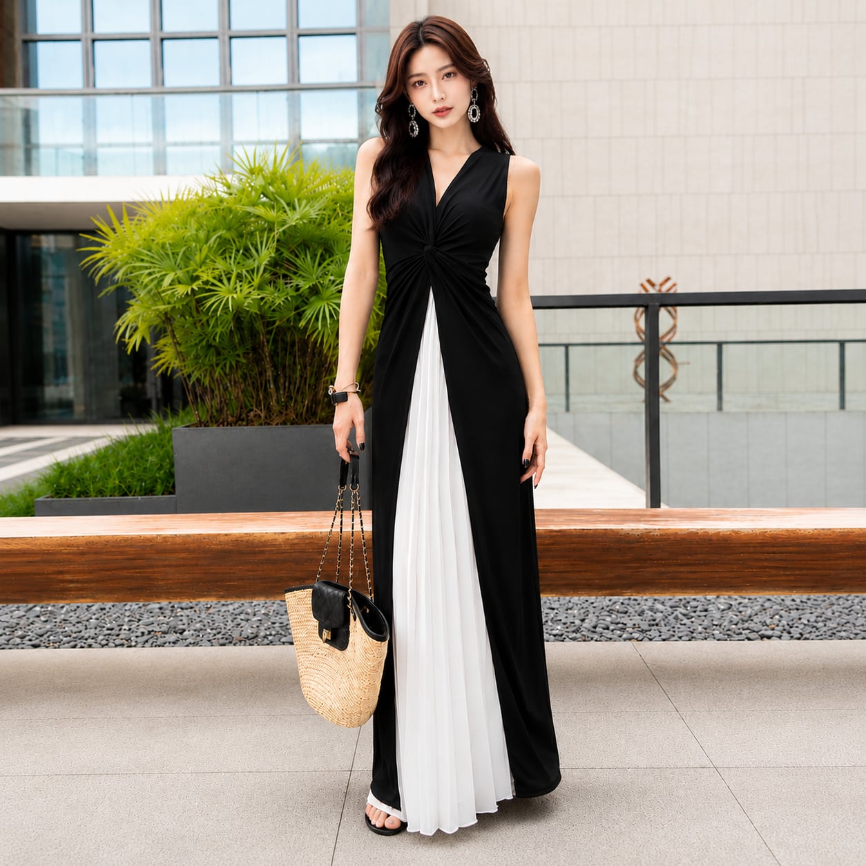 Sleeveless Switch Maxi Dress V3382