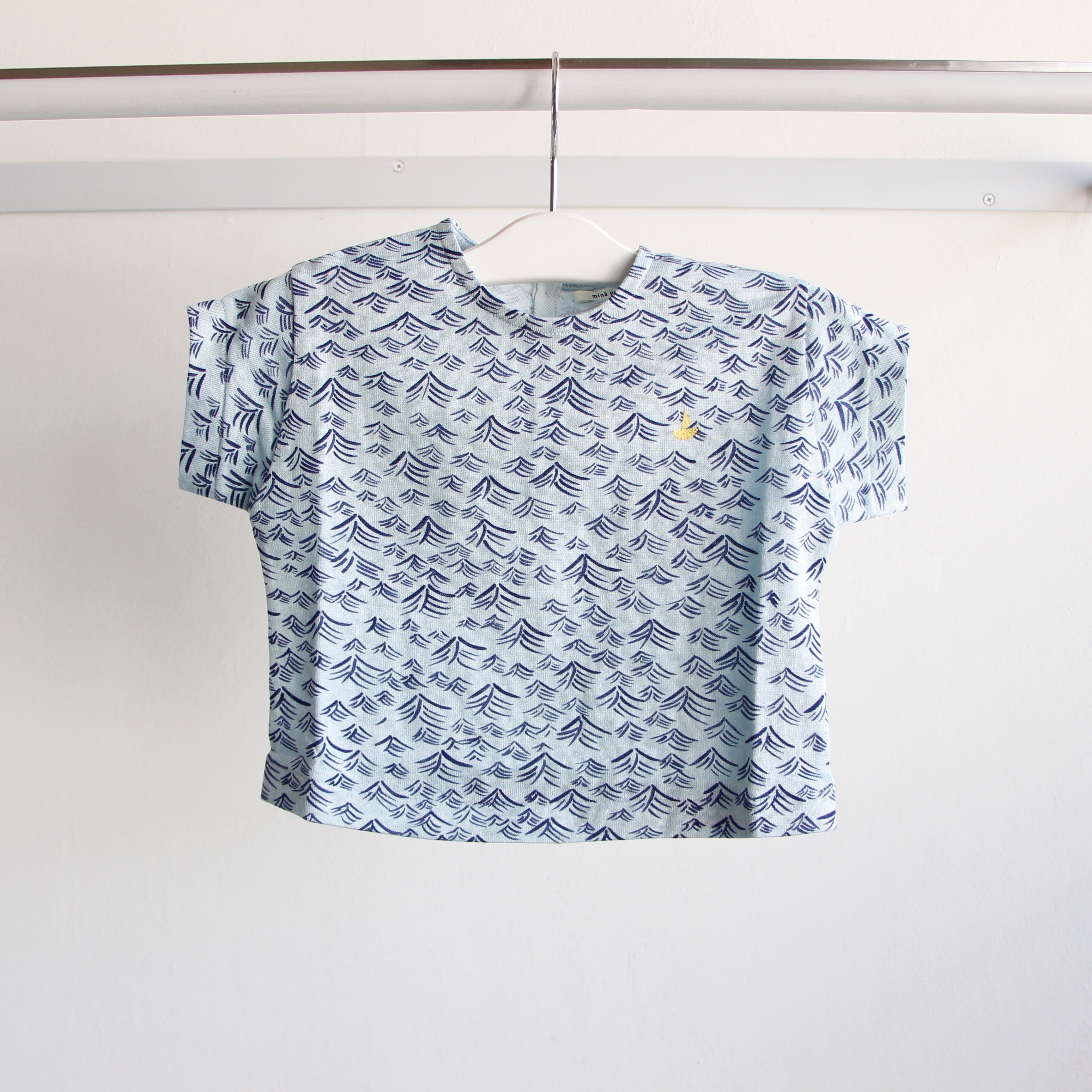 《mina perhonen 2019SS》umi Tシャツ / light blue / 110-140cm
