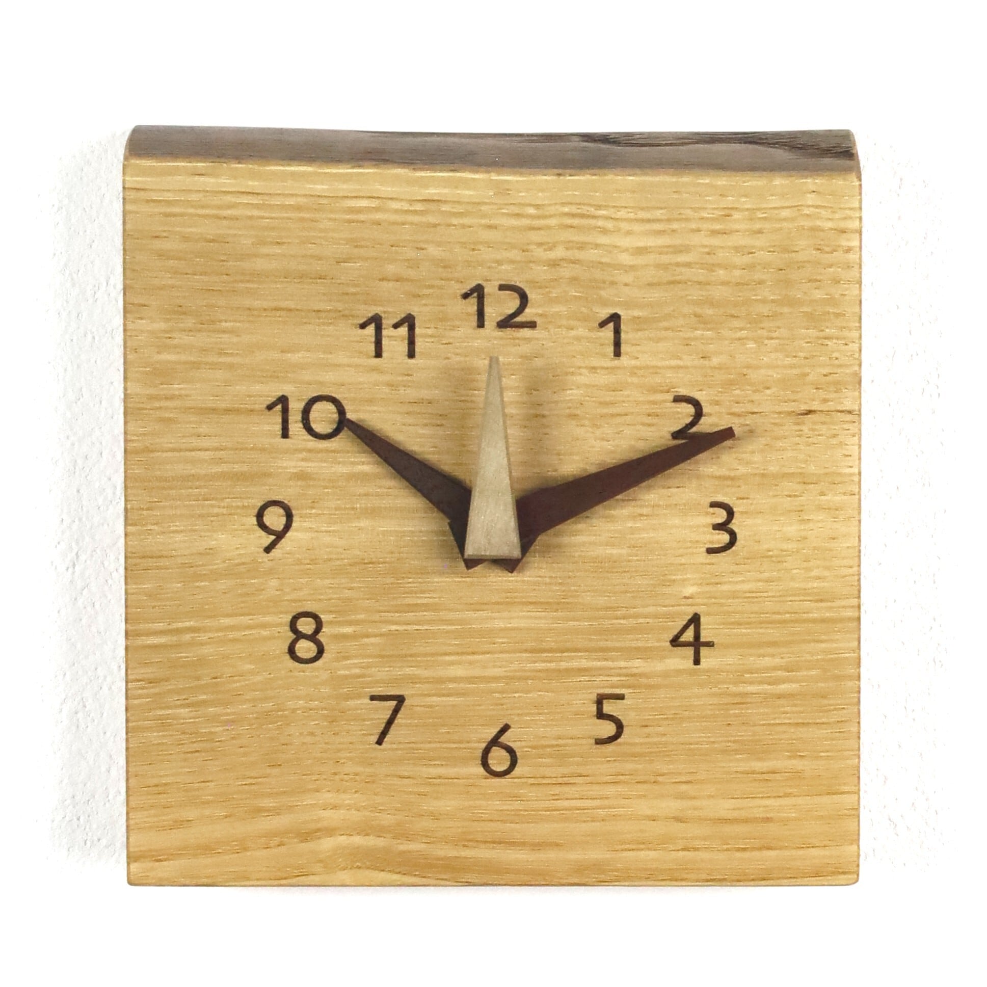 【無垢の天然木】一枚板振り子時計　掛け時計 手作り 無垢 天然木 とち 栃 無垢の天然木】一枚板振り子時計 掛け時計 手作り 無垢 天然木 とち