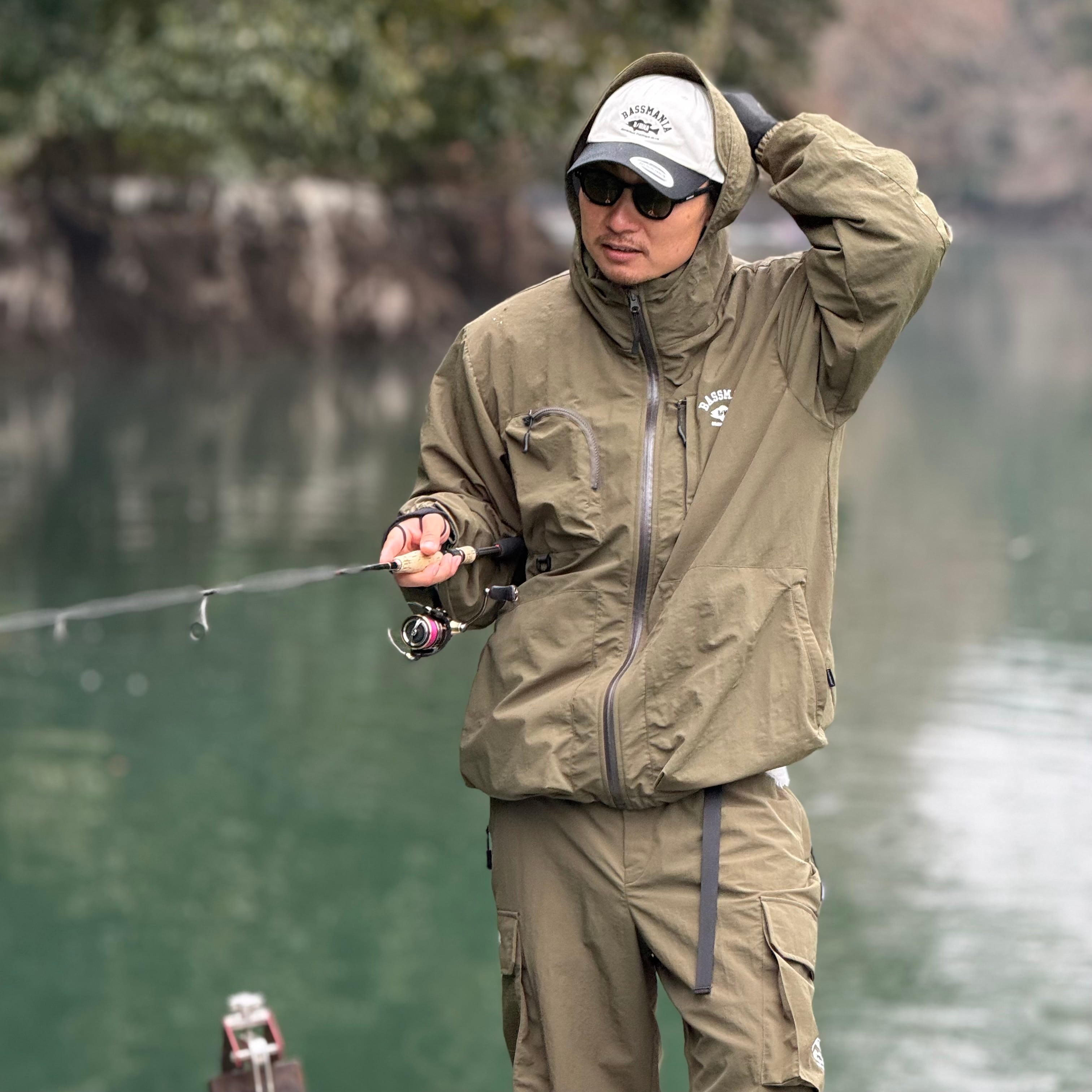 DeepRangebybassmania】2Layer Fishing Gimmick Nylon Jacket［KHAKI