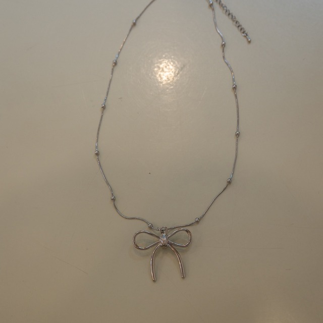 Benseシンプルなリボンビーズネックレス