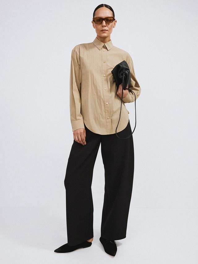 [RECTO][WOMEN] OPEN BACK DRAPED SHIRT (KHAKI BEIGE) 正規品 韓国ブランド 韓国通販 韓国代行 韓国ファッション レクト ウーマン 日本 店舗