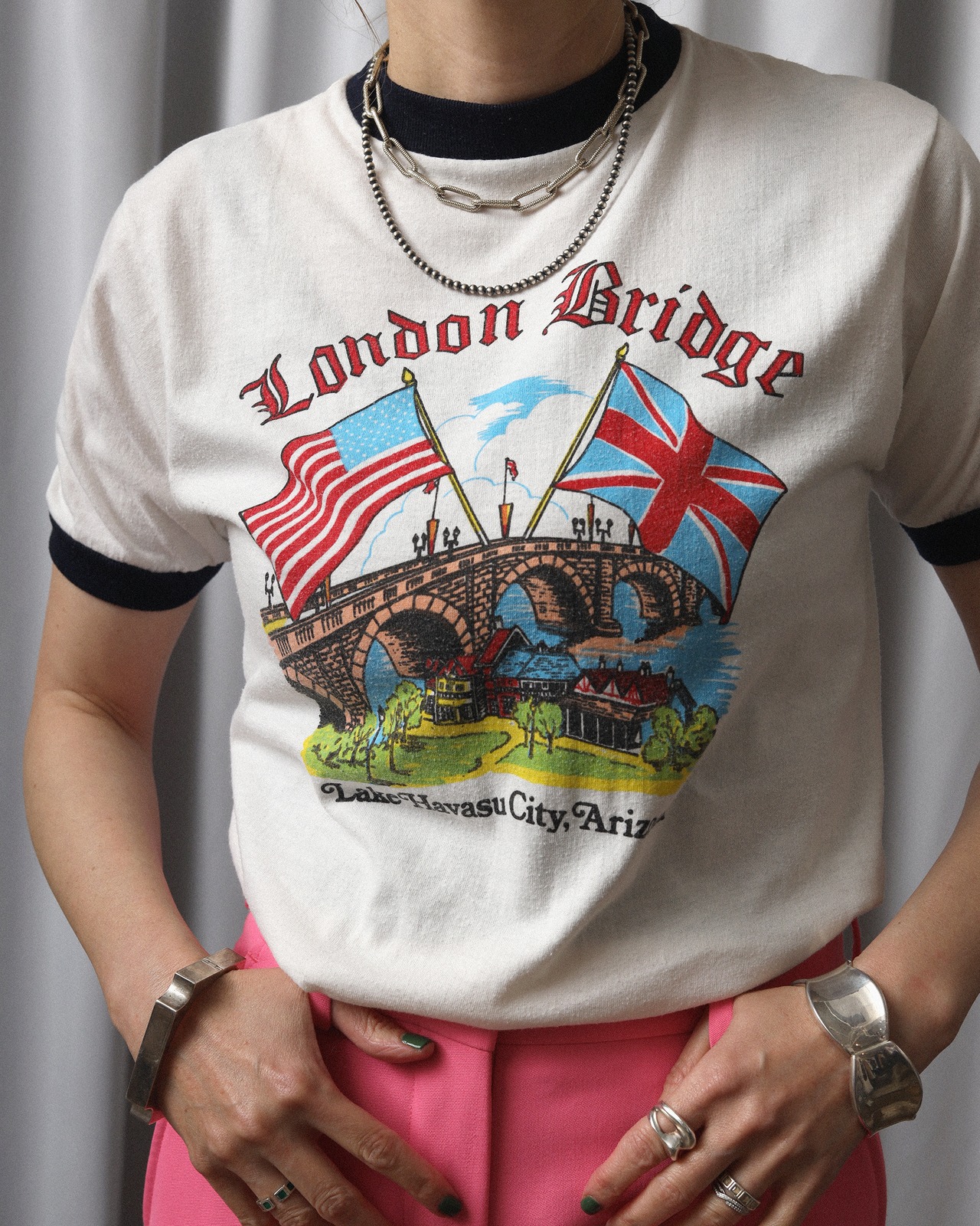 1980's London Bridge / Printed T-Shirt