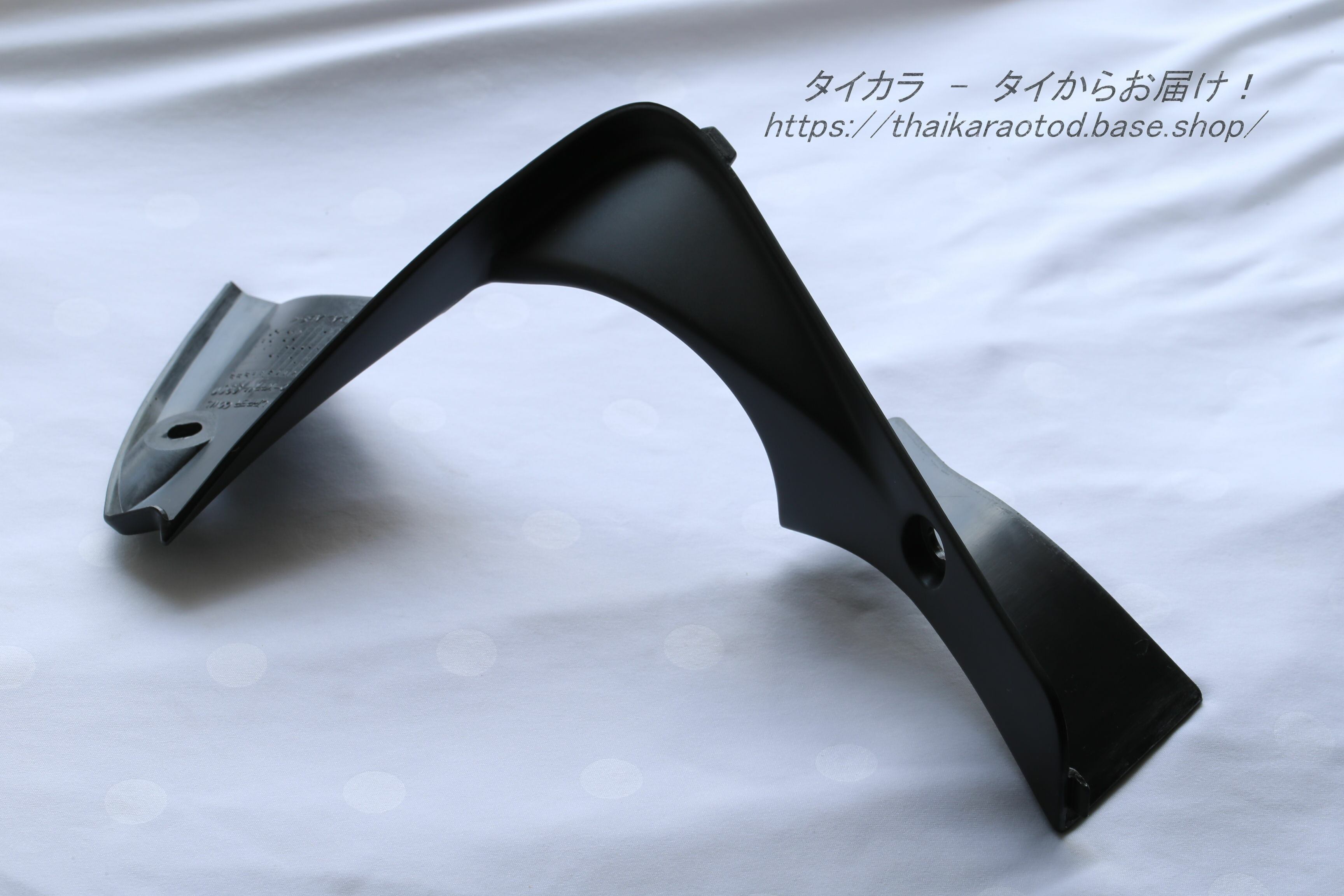 HONDA CBR 150R アッパーカウル CBR150R（キャブ型） LID・アッパーカウル（右） 純正部品 64260-KPP
