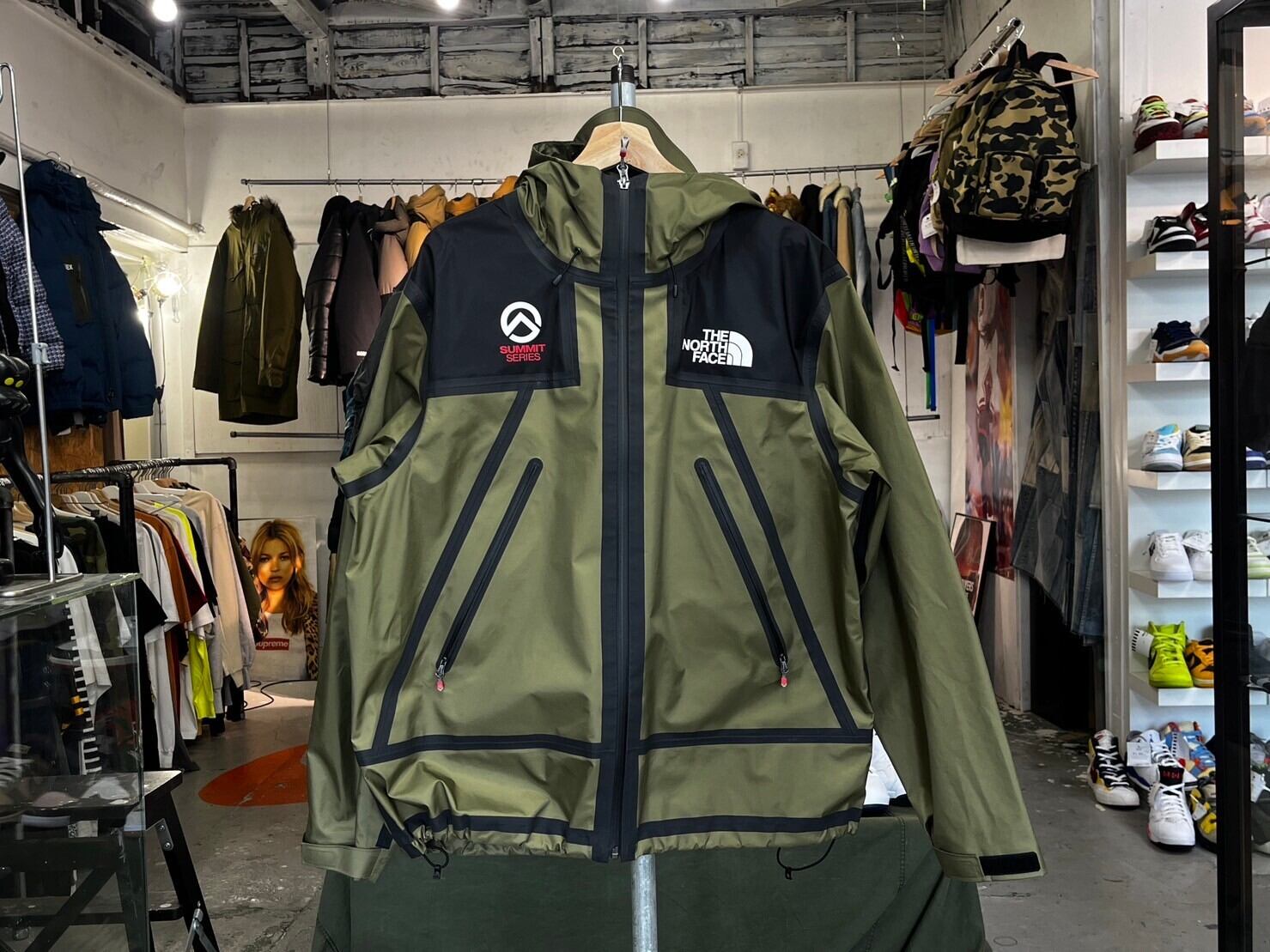 supreme the north 突き上げる face summit jacket L 