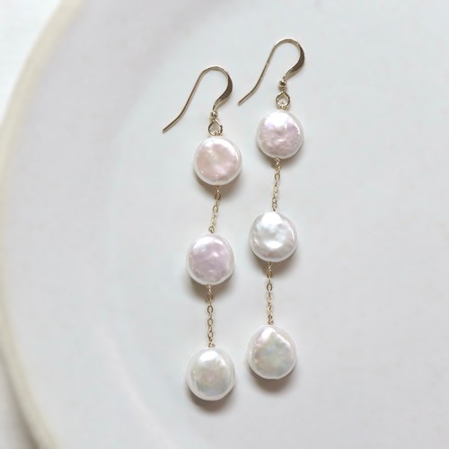 Coin pearl three connect earrings
