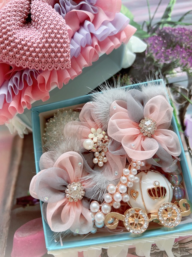 ＜one-off＞ビジューアクセテトリスBOX＜ファーフラワー＞