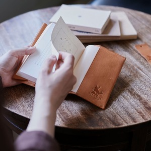 【期間限定】ブックカバー（鹿革）（A5サイズ）