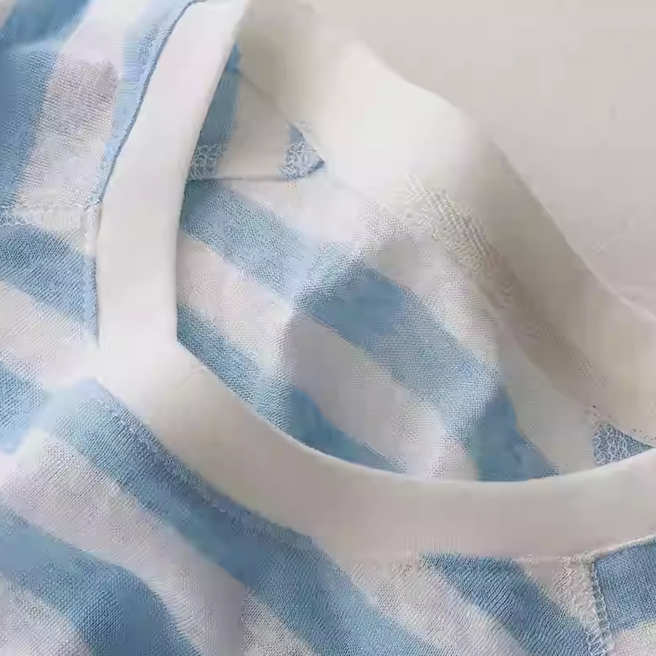 ボーダー柄ロングスリーブシャツ   F0023 - 14