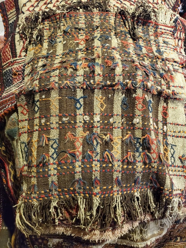 絨毯クエスト40【No.86】Kilim ※現在、こちらの商品はイランに置いてあります。ご希望の方は先ずは在庫のご確認をお願いします。