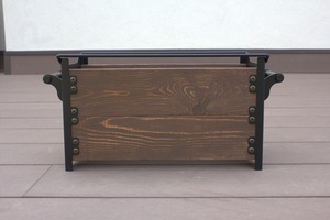 PLANTER BOX