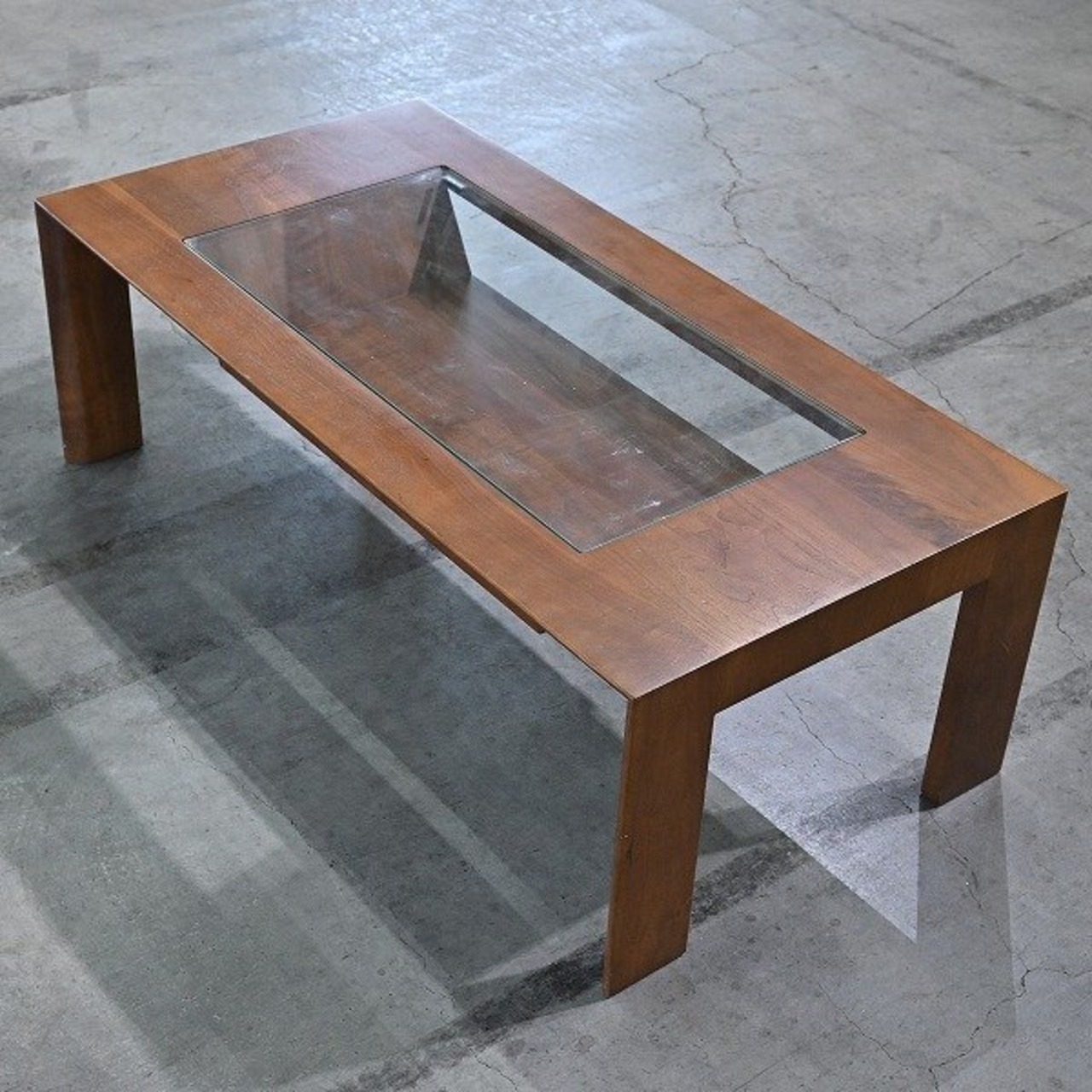 カリモク 11万「TU4280 IW」センターテーブル ウォールナット材 ガラス ロー リビング ダイニング 待合室 ホテル ロビー サロン Karimoku