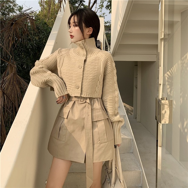 ショート丈 カーディガン ノースリーブワンピース セット Rs 2426 セットアップ ツーピース 2点セット 長袖 ハイネック ケーブルニット ニット シャツワンピース トレンチ ウエストマーク ミニ丈 ミニワンピース レイヤード 重ね着 フェミニン ガーリー きれいめ