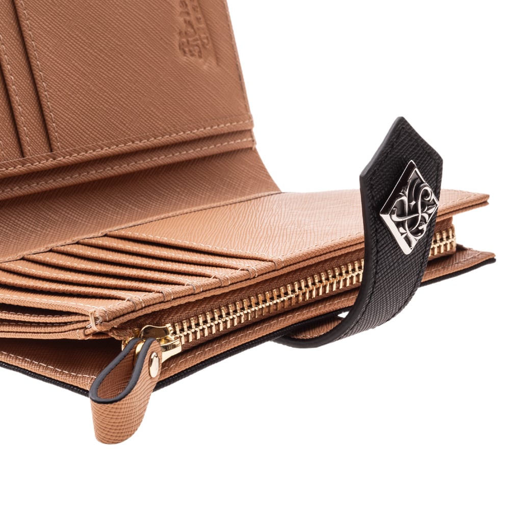 財布売り上げランキング2位】ソフィスティケートミディアムウォレット