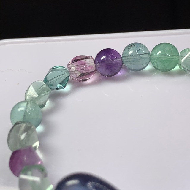 フローライトハート♡デザインブレスレット