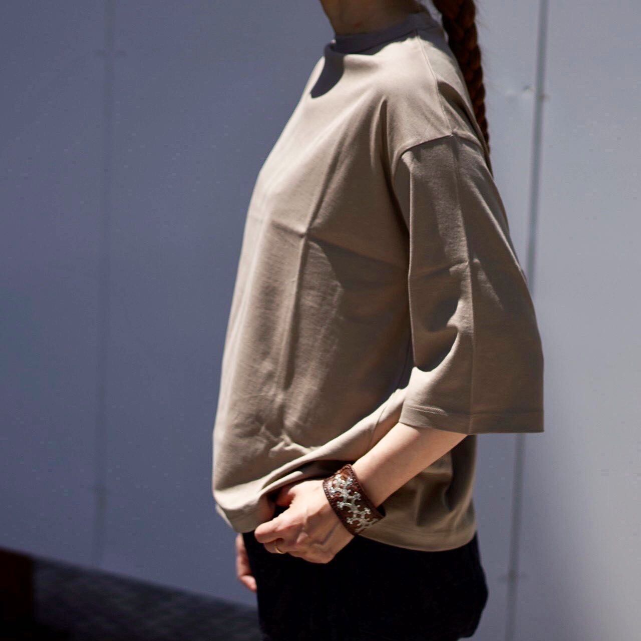 handvaerk (ハンドバーク)Bottle Neck 3/4 Sleeve T-Shirt FOOTHILLS | Debby powered by BASE
