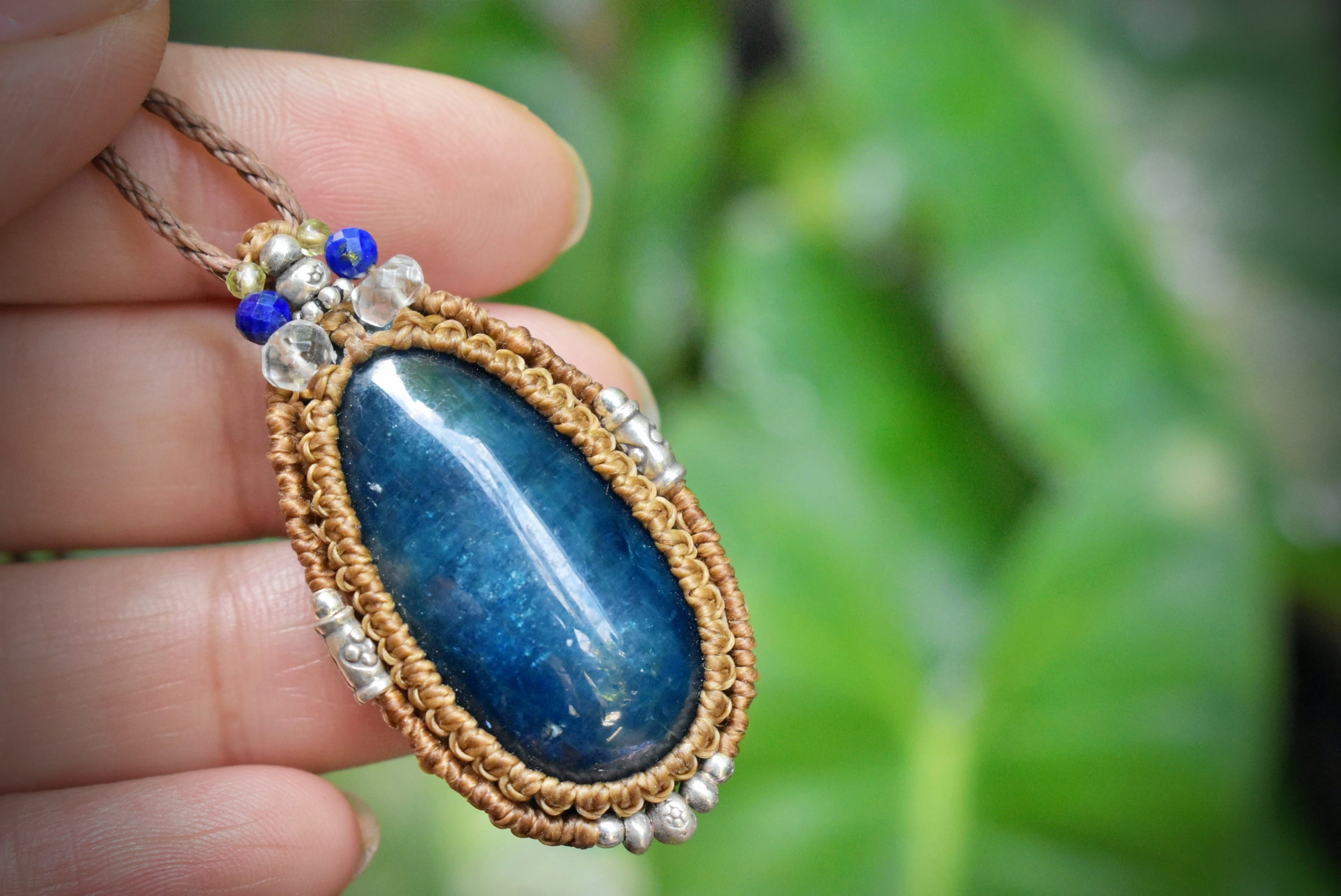 アパタイト マクラメ ネックレス