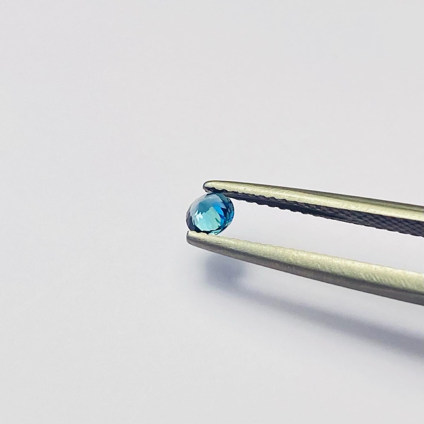 レアストーン サファリン