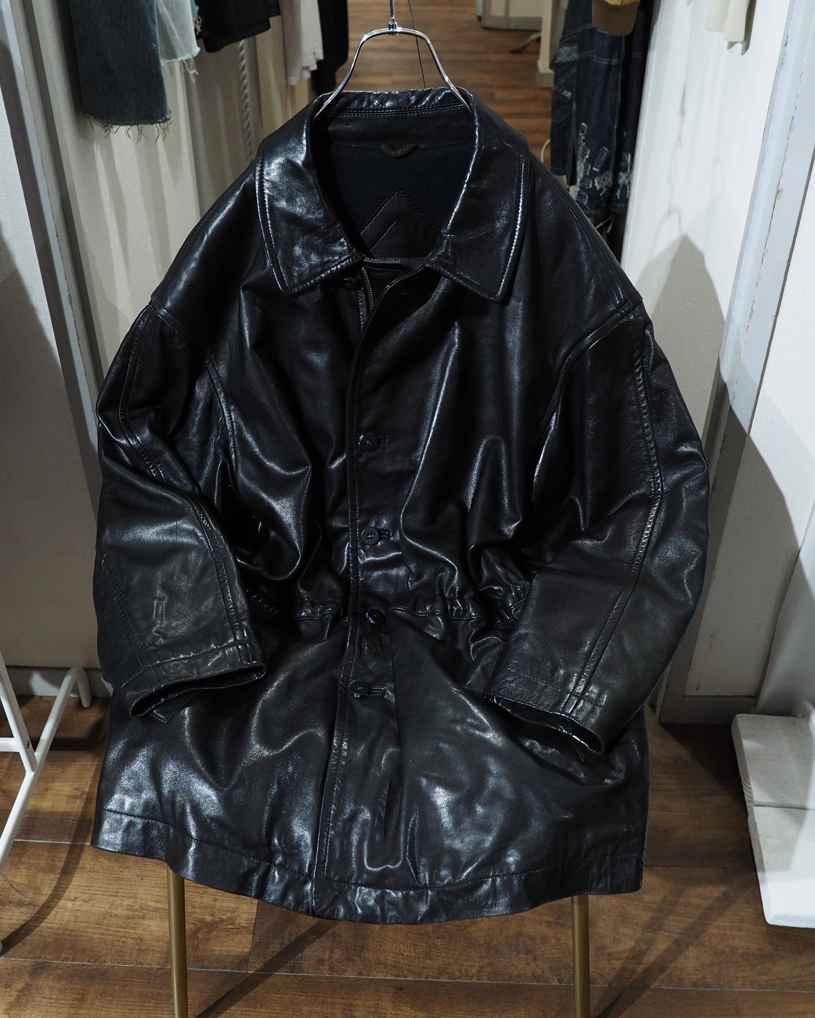 ” 艶美 ‐ Lustful Beauty ” Black Lamb Leather Vintage Half Coat Jacket